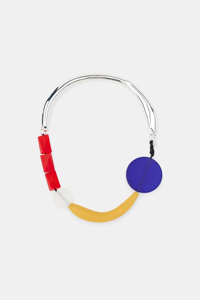 Náhrdelník s geometrickými prvky, Zara, 549 Kč