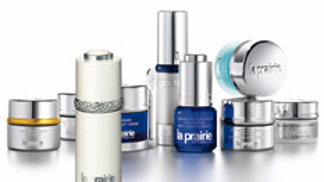 VIZIONÁŘSKÁ PÉČE LA PRAIRIE O OČNÍ OKOLÍ NAPOMÁHÁ PLETI UDRŽET MLADISTVÝ JAS