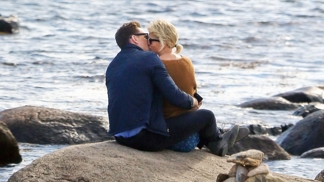 Taylor Swift a Tom Hiddleston aneb moderní "rychloláska"