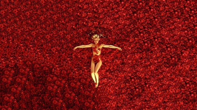 10 filmů & nezapomenutelné květinové scény