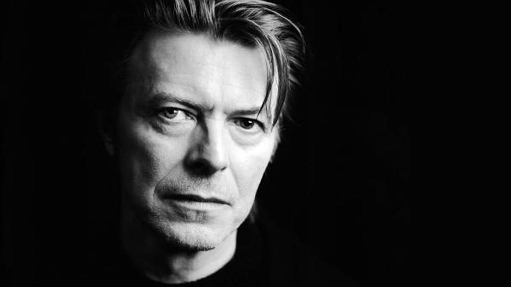 10 důvodů, proč milujeme Davida Bowieho 10 důvodů, proč milujeme Davida Bowieho