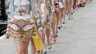 100 000 eur pro Mary Katrantzou