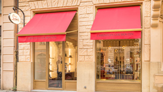 Christian Louboutin otevřel v Praze svůj první butik