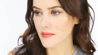 LISA ELDRIDGE: její videa hltají miliony fanynek!