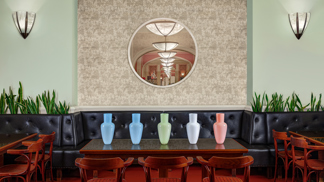 Cafe Louvre