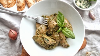 Vaření na víkend: Špenátové ravioli podle Černá jak noc