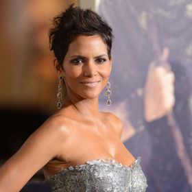 Halle Berry a její ikonický účes z roku 2012