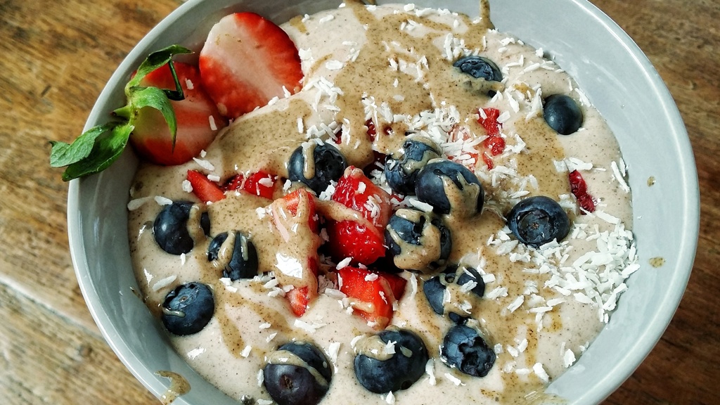 ELLE Menu: Letní smoothie bowl
