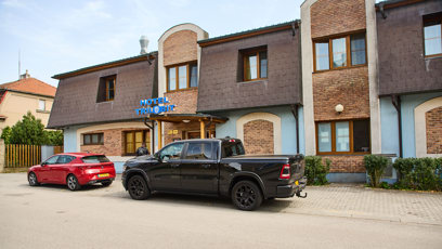 FOTO: Hotel Trilobit se nachází hned vedle restaurace Trilobit.
