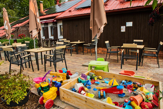 Dětské hřiště u restaurace Hamrovky. 