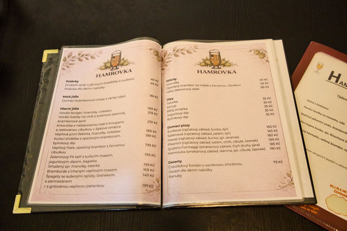 Restaurace Hamrovka nabízí bohaté menu.