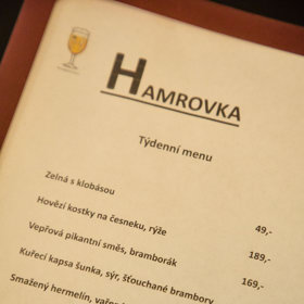 V nabídce je pak i týdenní menu. 