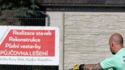 FOTO: Pětatřicetiletý fotbalista tragicky zahynul při dopravní nehodě.