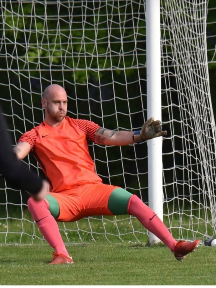 Fotbalový klub se se svým brankářem rozloučil dojemným vzkazem.