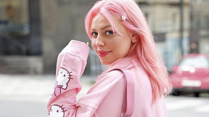 ELLEphoria: O make-up trendech s NotSoFunnyAny