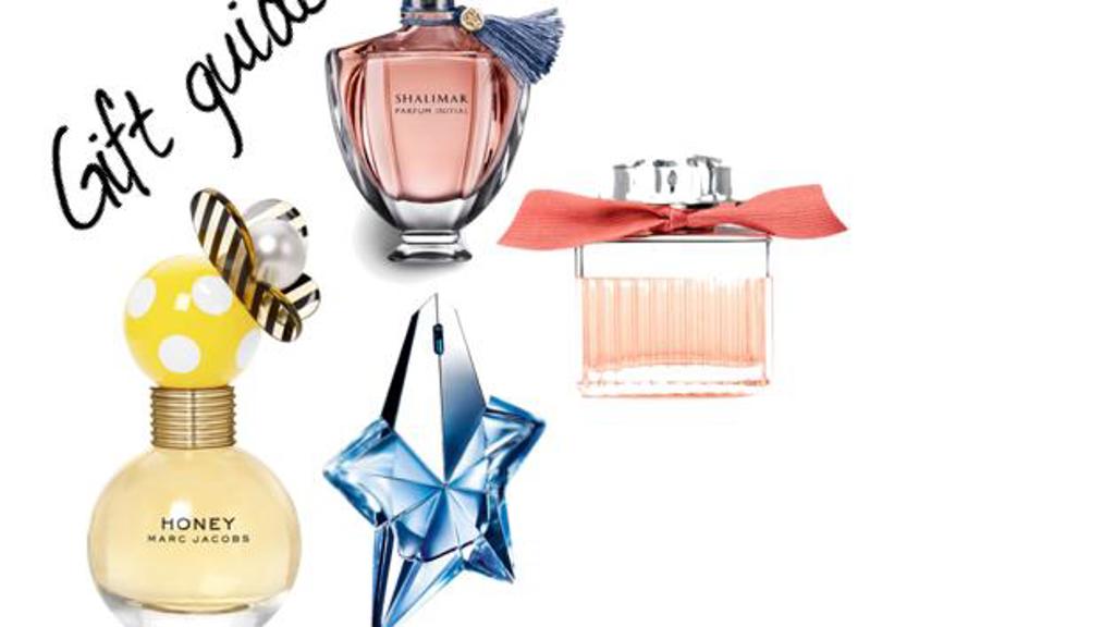 Vánoční gift guide: TOP 10 vůní pro každou ženu Vánoční gift guide: TOP 10 vůní pro každou ženu