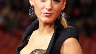 Louboutin pojmenoval boty podle Blake Lively