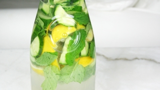 Sassy water: Záchrana vašeho plochého břicha do plavek