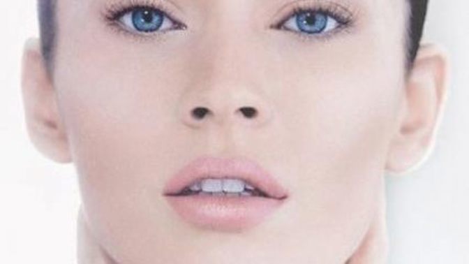 Giorgio Armani uvedl péči o pleť Regenessence [3.R]
