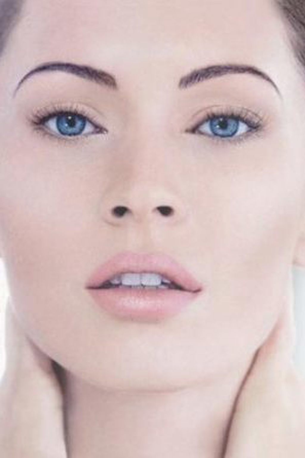 Giorgio Armani uvedl péči o pleť Regenessence [3.R]