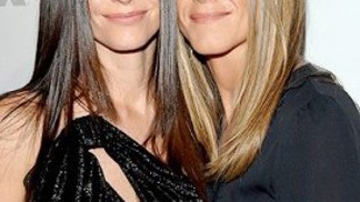 Jennifer Aniston a Courteney Cox opět spolu