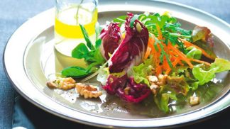 Saláty mají zelenou. Recept na Insalata con le noci