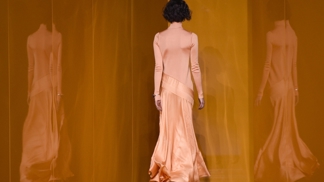 ELLE live: Přehlídka Hermès jaro - léto 2018