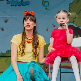 Jasmínka (8) zpívala dřív, než chodila.