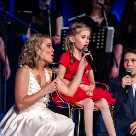 Jasmínka (8) zpívala dřív, než chodila.