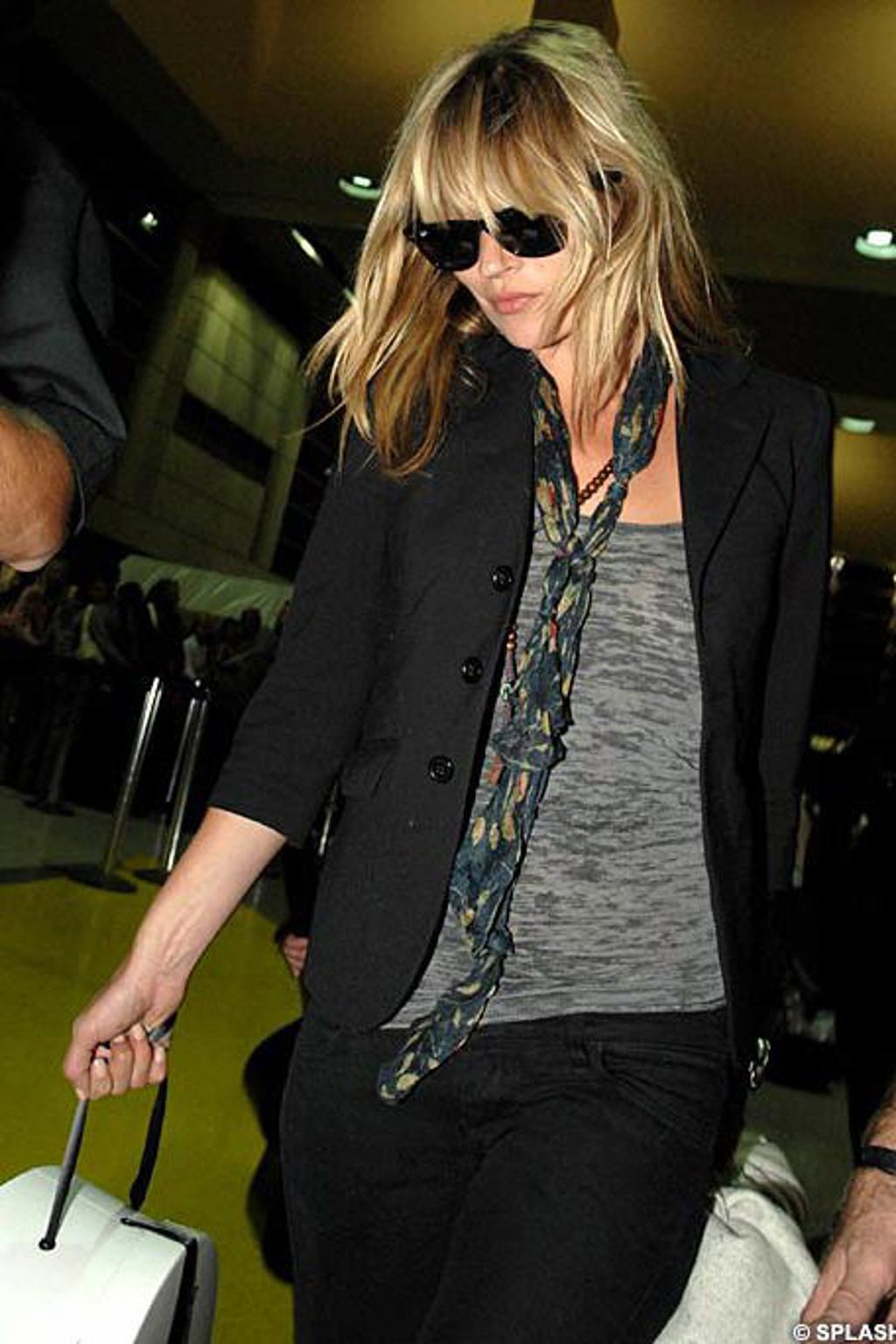 Kde si Kate Moss nechává šít šaty? V Thajsku Kde si Kate Moss nechává šít šaty? V Thajsku