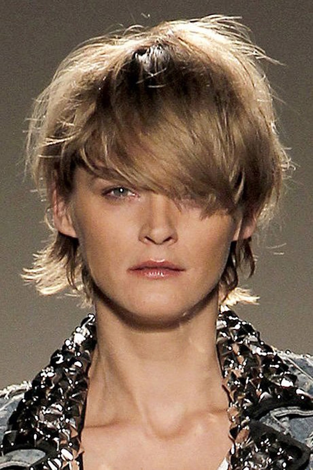 Nejlepší sestřih pařížského fashion weeku Nejlepší sestřih pařížského fashion weeku