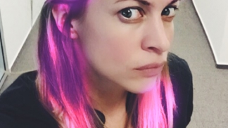 Beauty redaktorka ELLE radikálně změnila barvu vlasů. Sluší jí to?