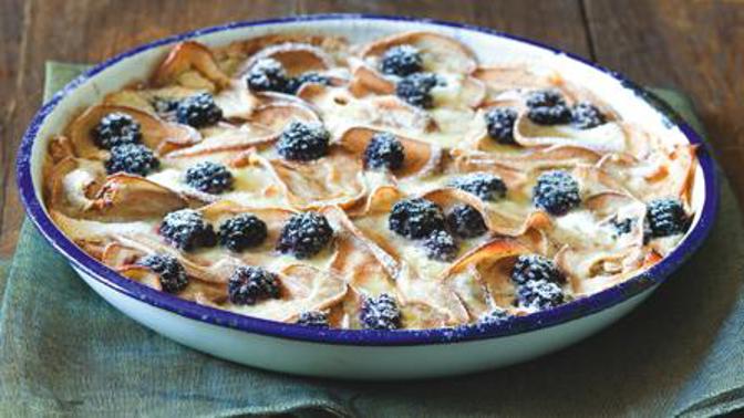 Recept na zapečené hrušky a ostružiny ve smetanovém krému