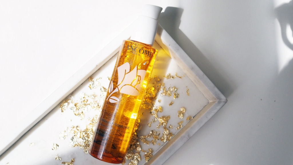 #ELLEBeautyCrush: Odličujte se medem. Funguje to! #ELLEBeautyCrush: Odličujte se medem. Funguje to!