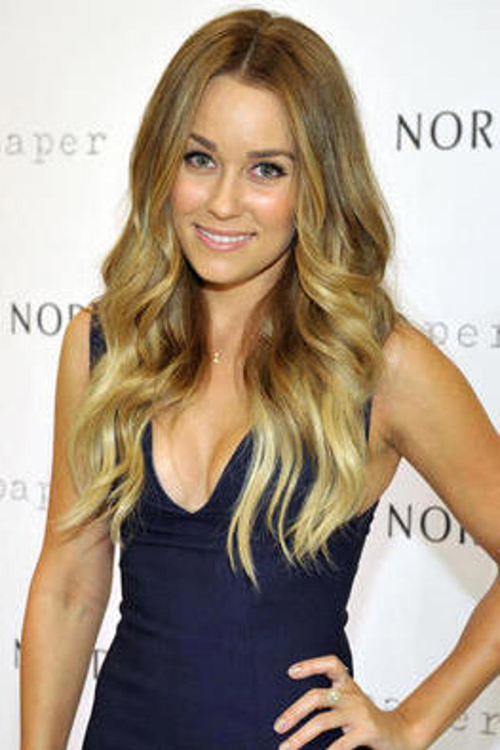 Lauren Conrad plánuje vlastní kosmetický label Lauren Conrad plánuje vlastní kosmetický label
