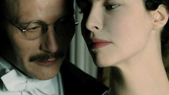 Půjčte si na DVD: Coco Chanel & Igor Stravinsky