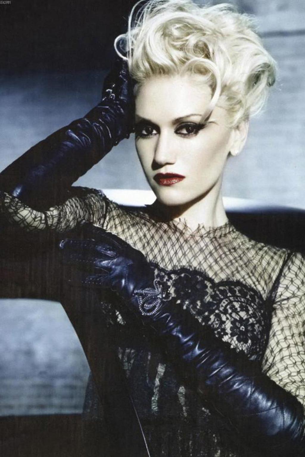Gwen Stefani: o make-upu, platinových vlasech a rodině Gwen Stefani: o make-upu, platinových vlasech a rodině