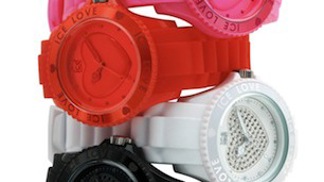 Zamilujte se do Ice-Watch. Je přece Valentýn.
