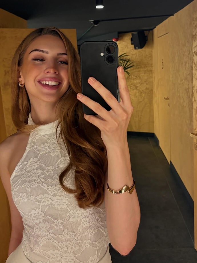 Zemřela krásná Lucia Sisic.