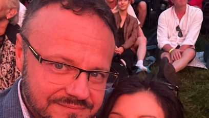 FOTO: Generální ředitel Českého rozhlasu René Zavoral měl letos v létě napilno. Se svou partnerkou Miriam Tejklovou totiž navštívil řadu míst.