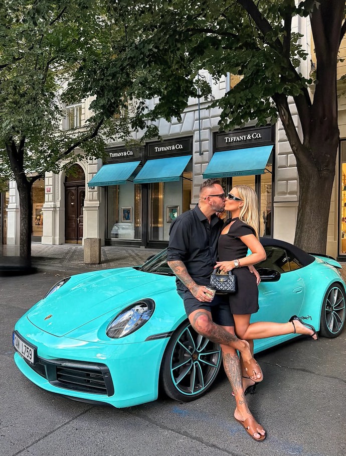 Dominika Myslivcová dostala od partnera nové auto.