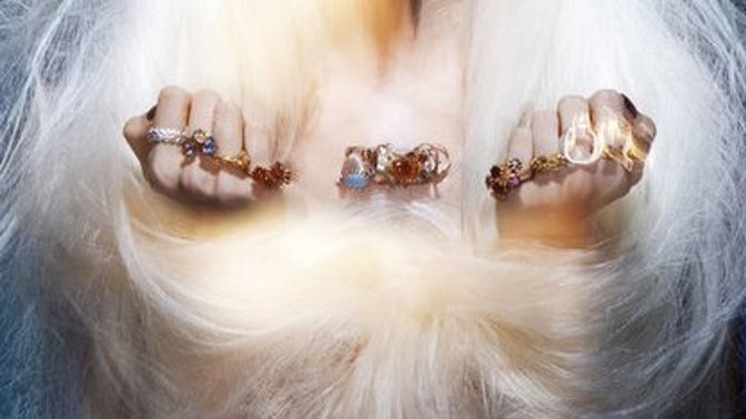 Lady Gaga vystoupí na předávání cen Grammy!