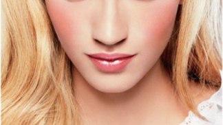Make-up manuál pro nevěstu od Bobbi Brown