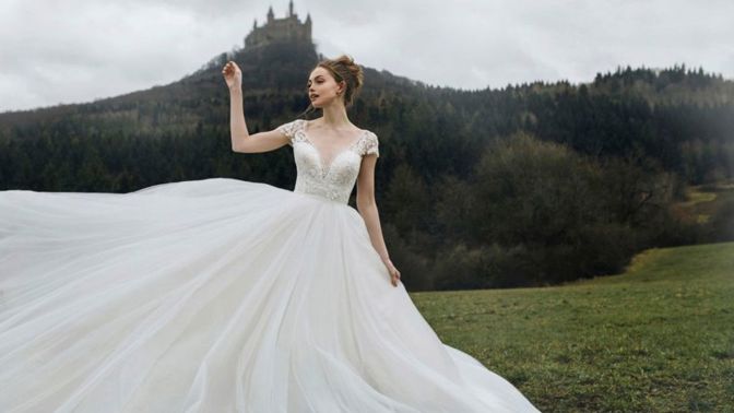Disney uvedl na trh vlastní řadu svatebních šatů