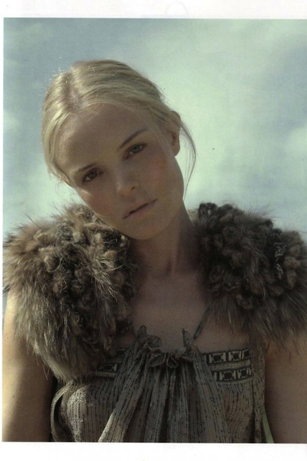 Kate Bosworth v krátkém filmu Vanessy Bruno Kate Bosworth v krátkém filmu Vanessy Bruno