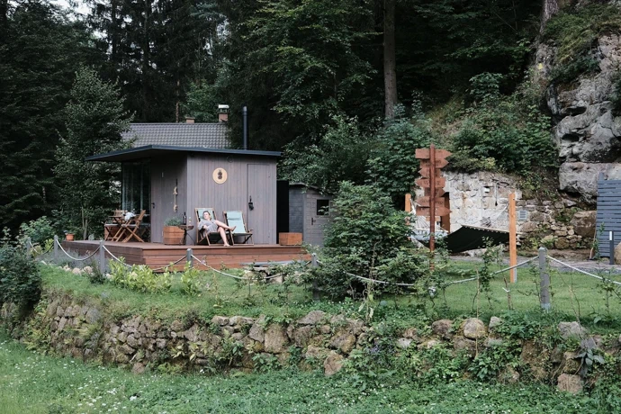 Posilovna, sauna, vinný sklep... Chata Pod Jezevčí skálou je plná nečekaných překvapení Posilovna, sauna, vinný sklep... Chata Pod Jezevčí skálou je plná nečekaných překvapení