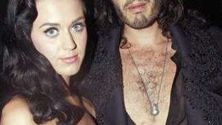 Katy Perry se včera vdala. Své Ano řekla v indickém sárí