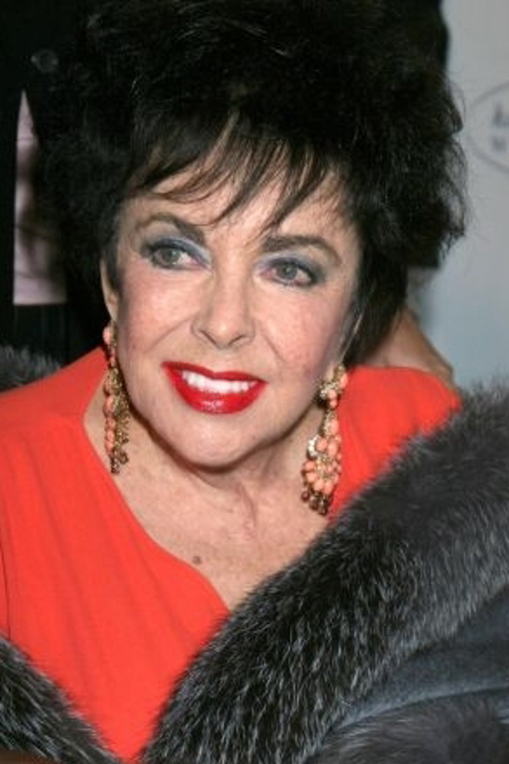 Odešla Elizabeth Taylor, první dáma stříbrného plátna Odešla Elizabeth Taylor, první dáma stříbrného plátna