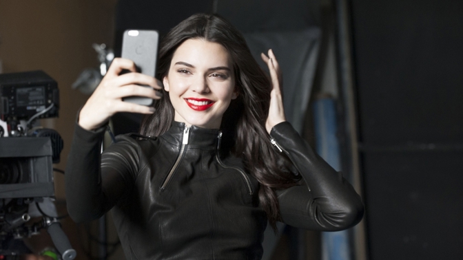 Co nejraději dělá o Vánocích instagramová hvězda Kendall Jenner?