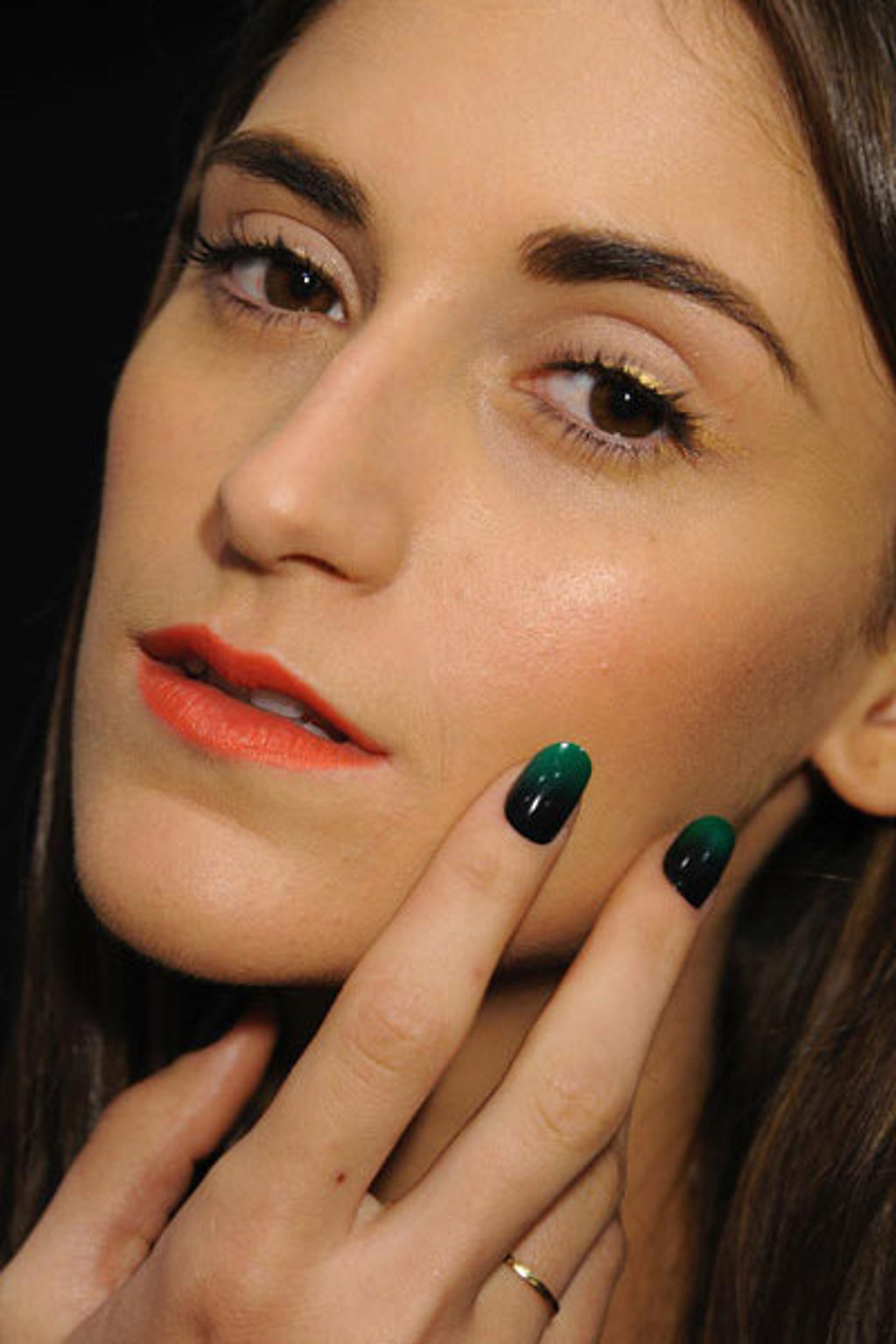 Horký tip z newyorského týdne módy: Ombre Nails Horký tip z newyorského týdne módy: Ombre Nails